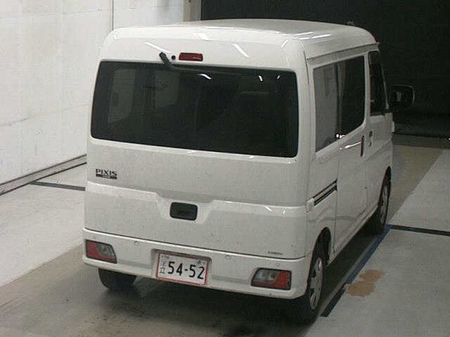 TOYOTA PIXIS VAN