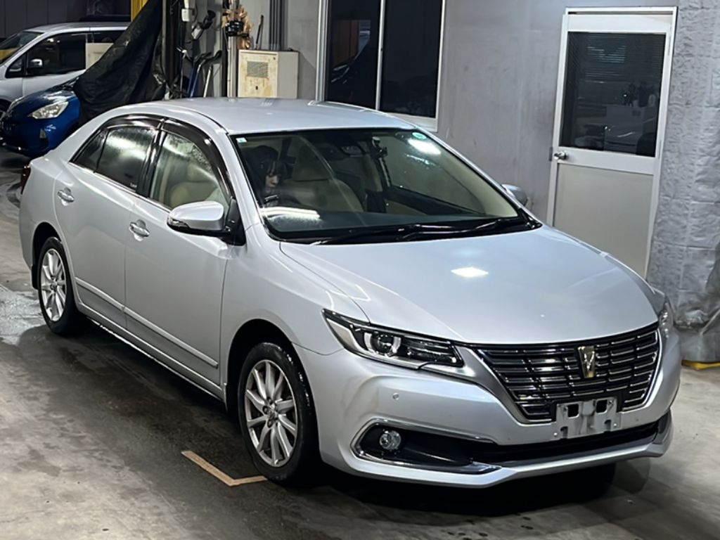 TOYOTA PREMIO