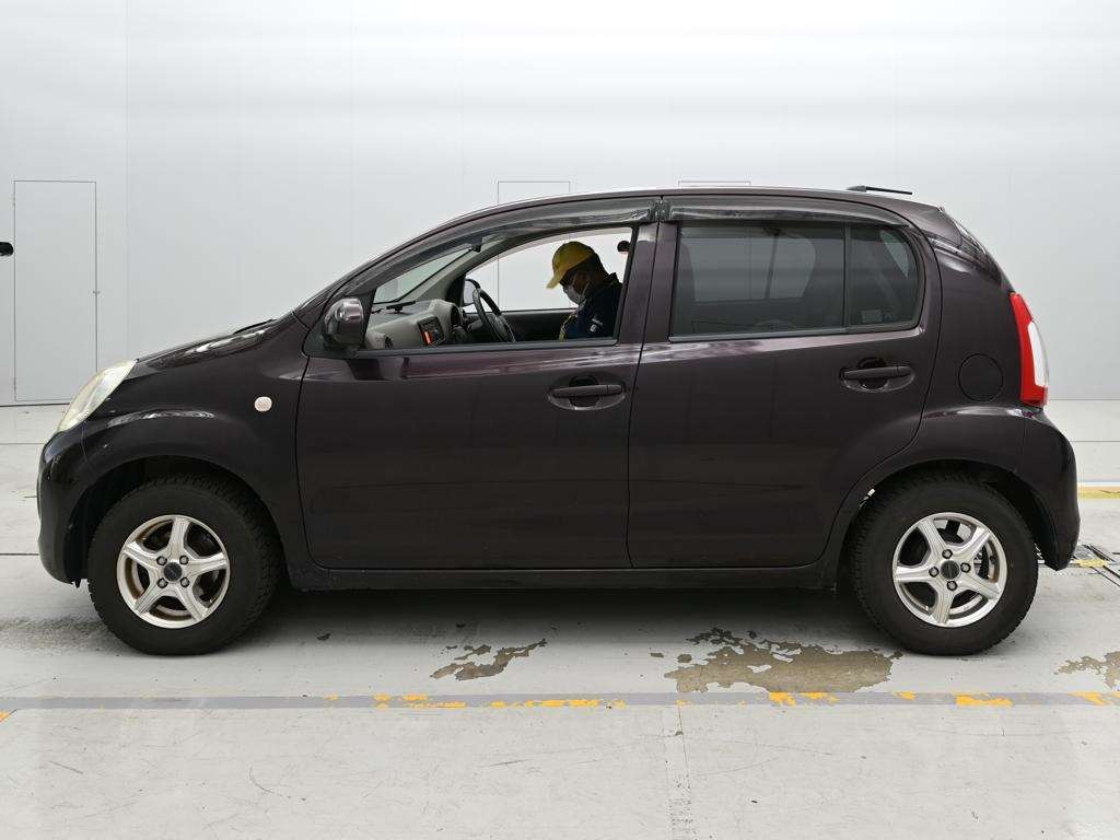 TOYOTA PASSO