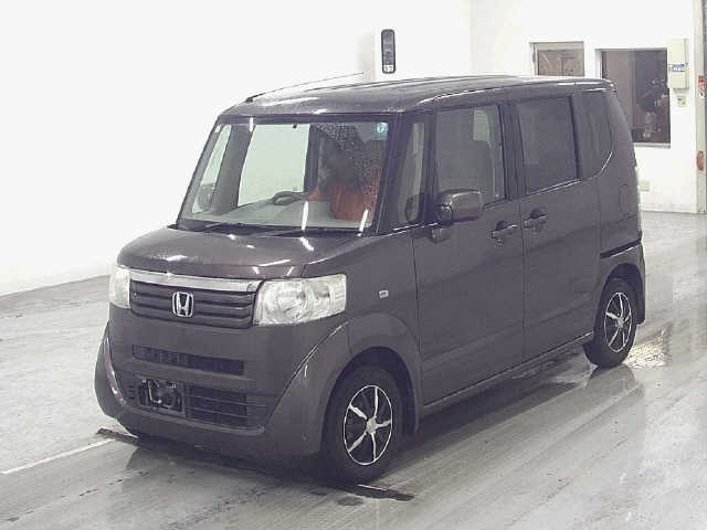 HONDA N-BOX