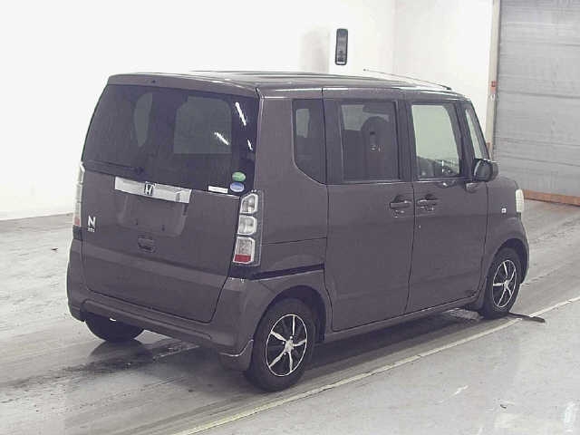HONDA N-BOX