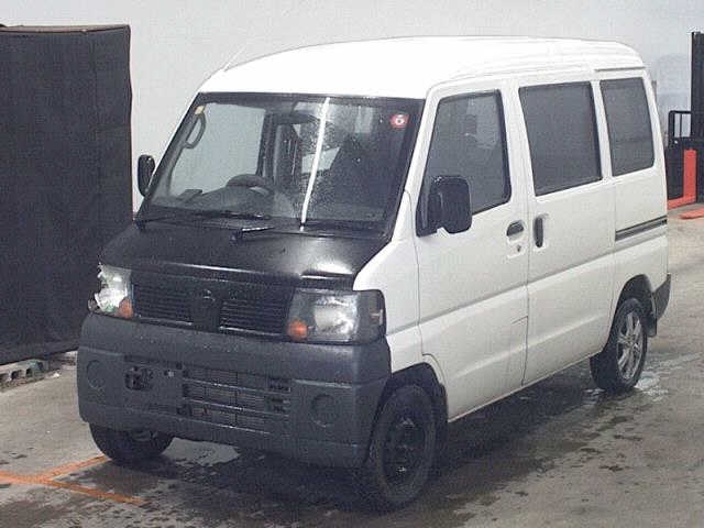 NISSAN CLIPPER