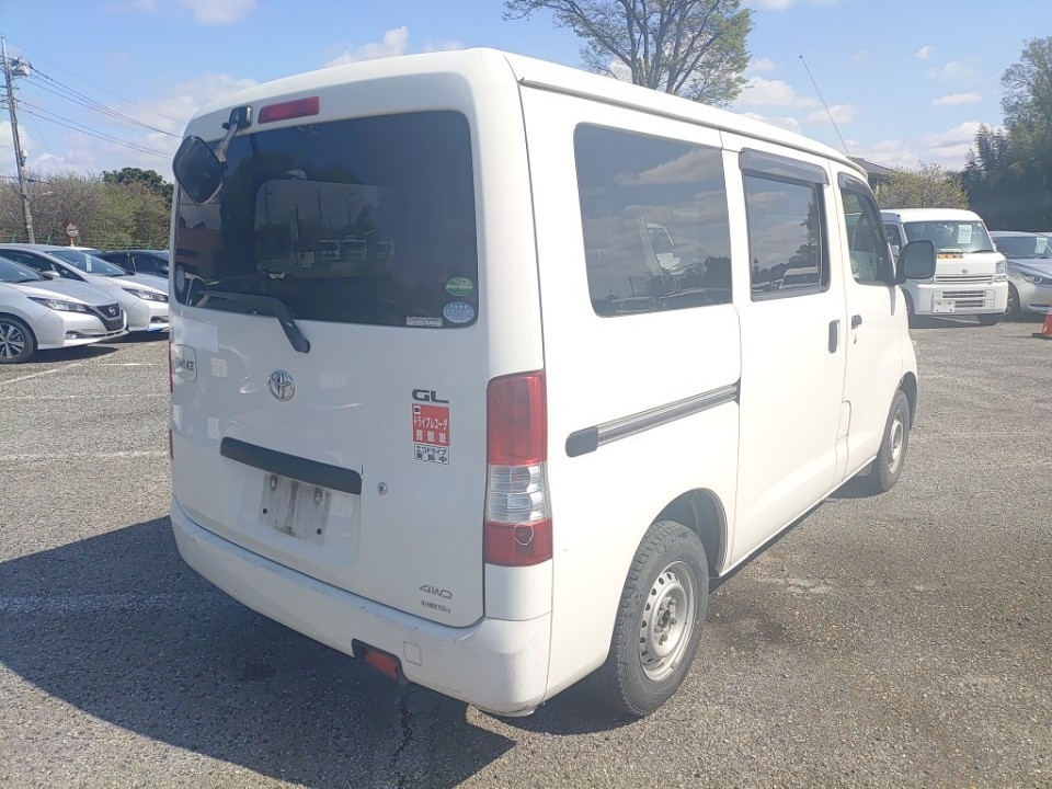 TOYOTA TOWN ACE