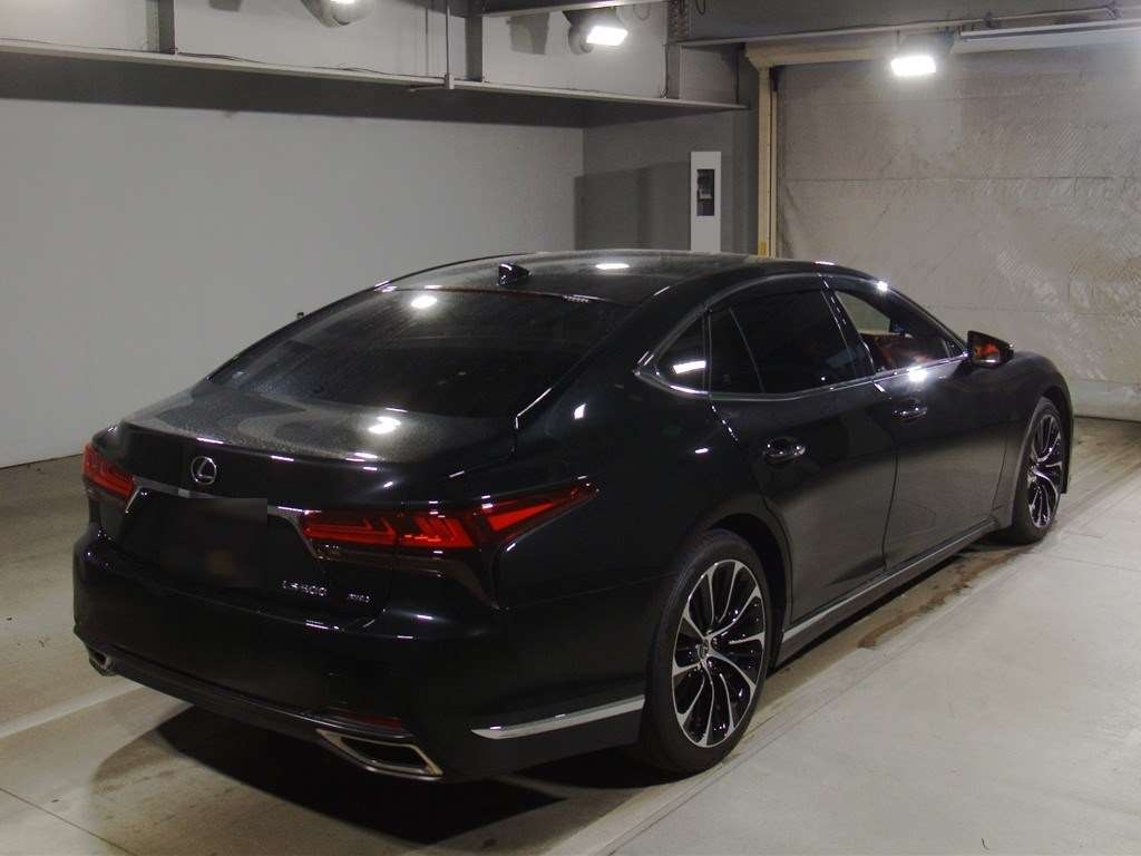 LEXUS LS500