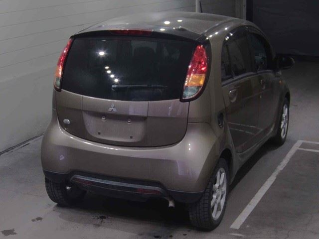 MITSUBISHI I