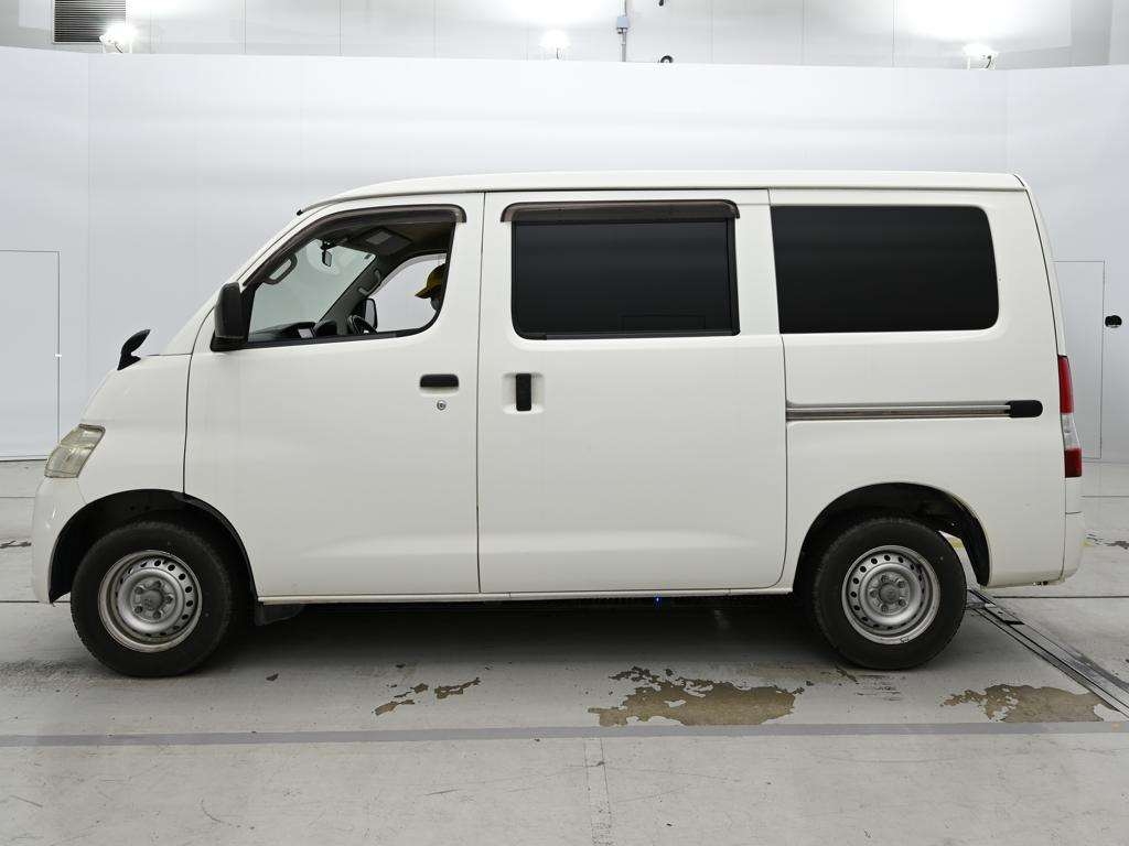 TOYOTA LITE ACE