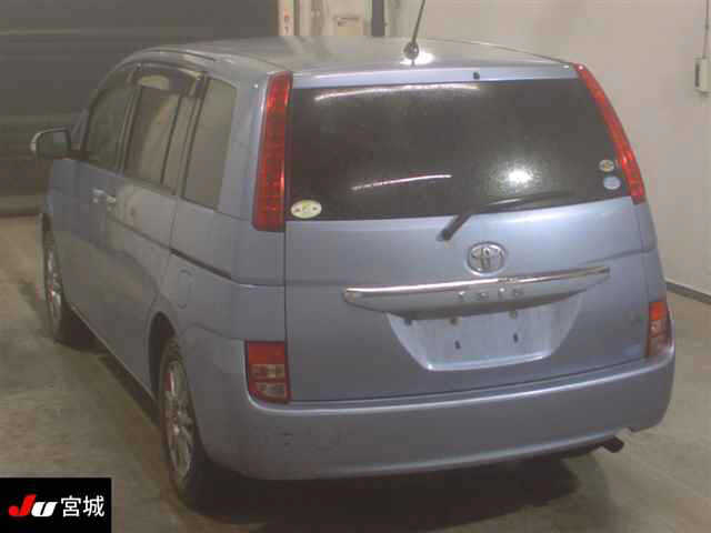 TOYOTA ISIS
