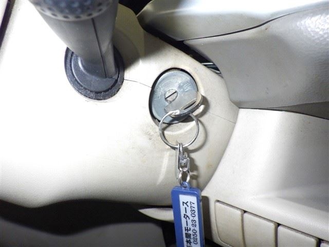 SUBARU R2