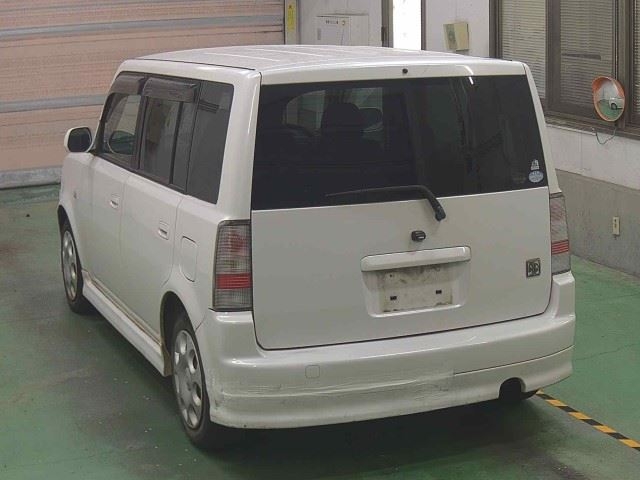 TOYOTA BB