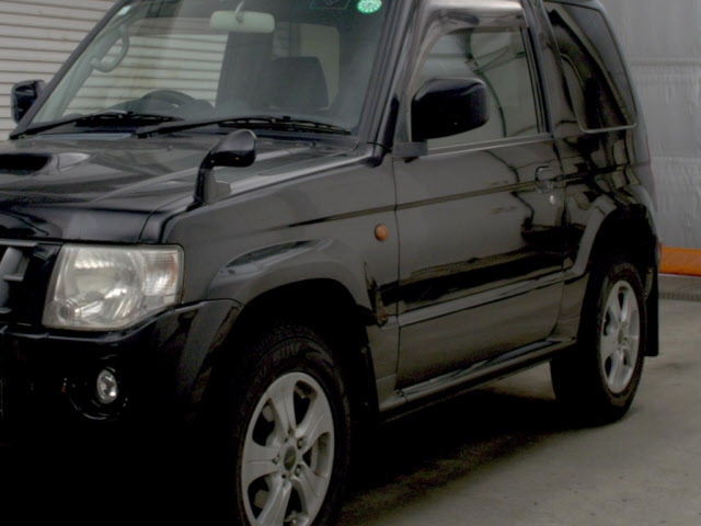 NISSAN KIX
