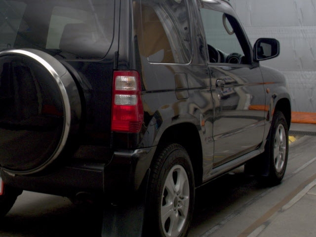 NISSAN KIX