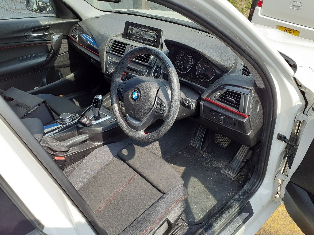 BMW 1-SERIES