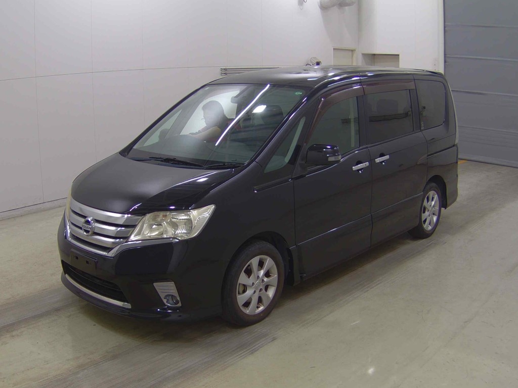 NISSAN SERENA