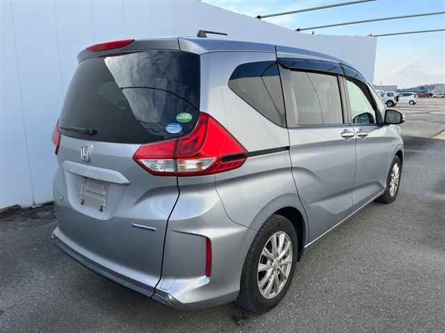HONDA FREED+