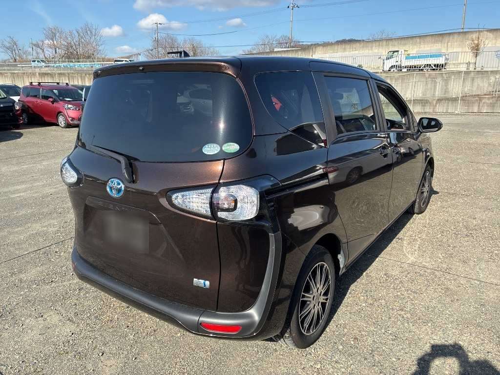 TOYOTA SIENTA