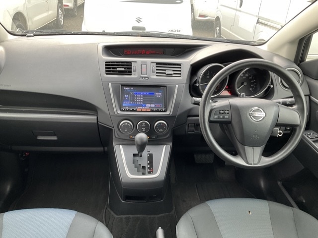 NISSAN LAFESTA