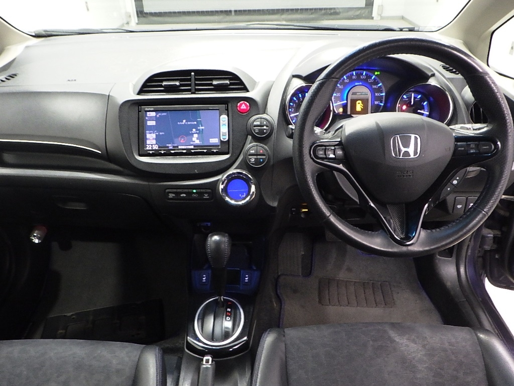 HONDA FIT SHUTTLE