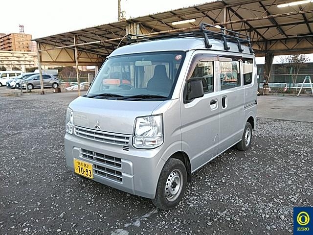 MITSUBISHI MINICAB