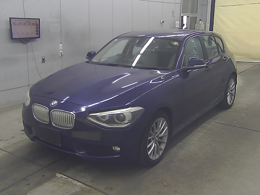 BMW 1-SERIES