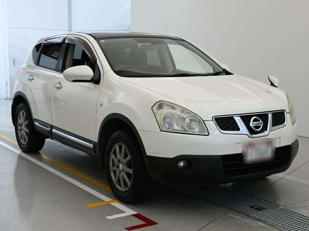 NISSAN DUALIS