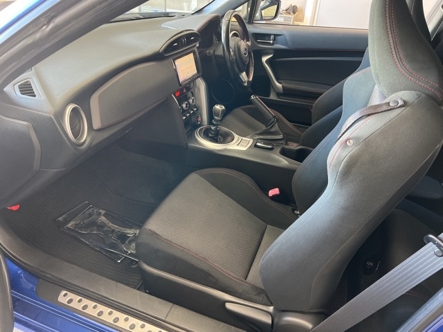 SUBARU BRZ