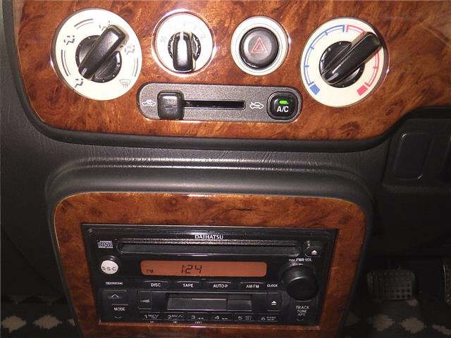 DAIHATSU MIRA GINO