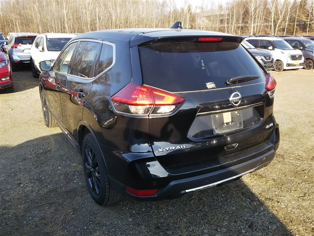 NISSAN X-TRAIL