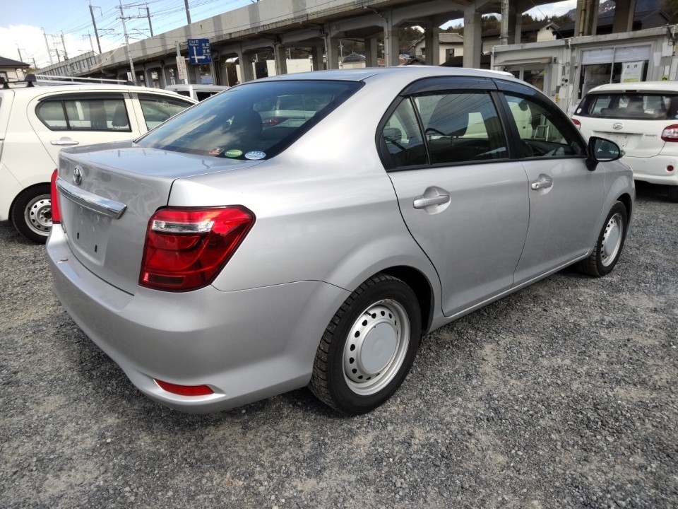TOYOTA COROLLA AXIO