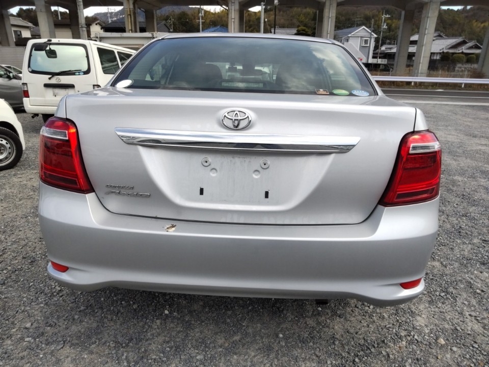 TOYOTA COROLLA AXIO
