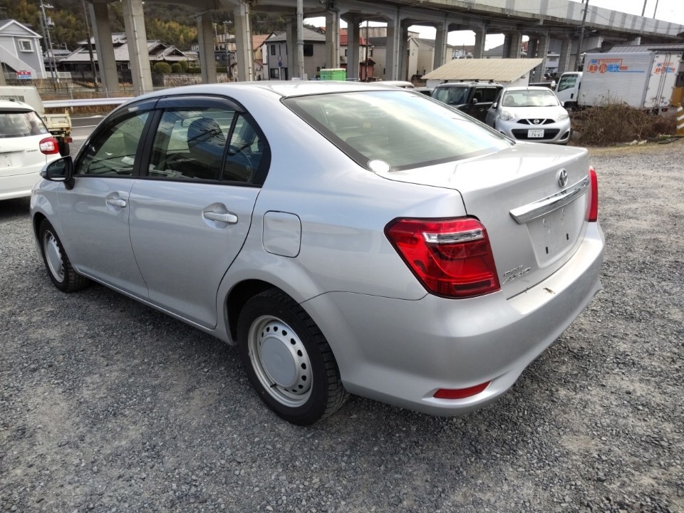 TOYOTA COROLLA AXIO