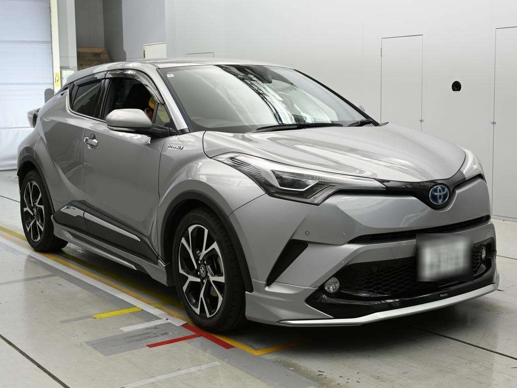 TOYOTA C-HR