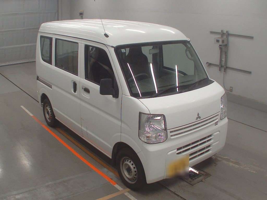 MITSUBISHI MINICAB
