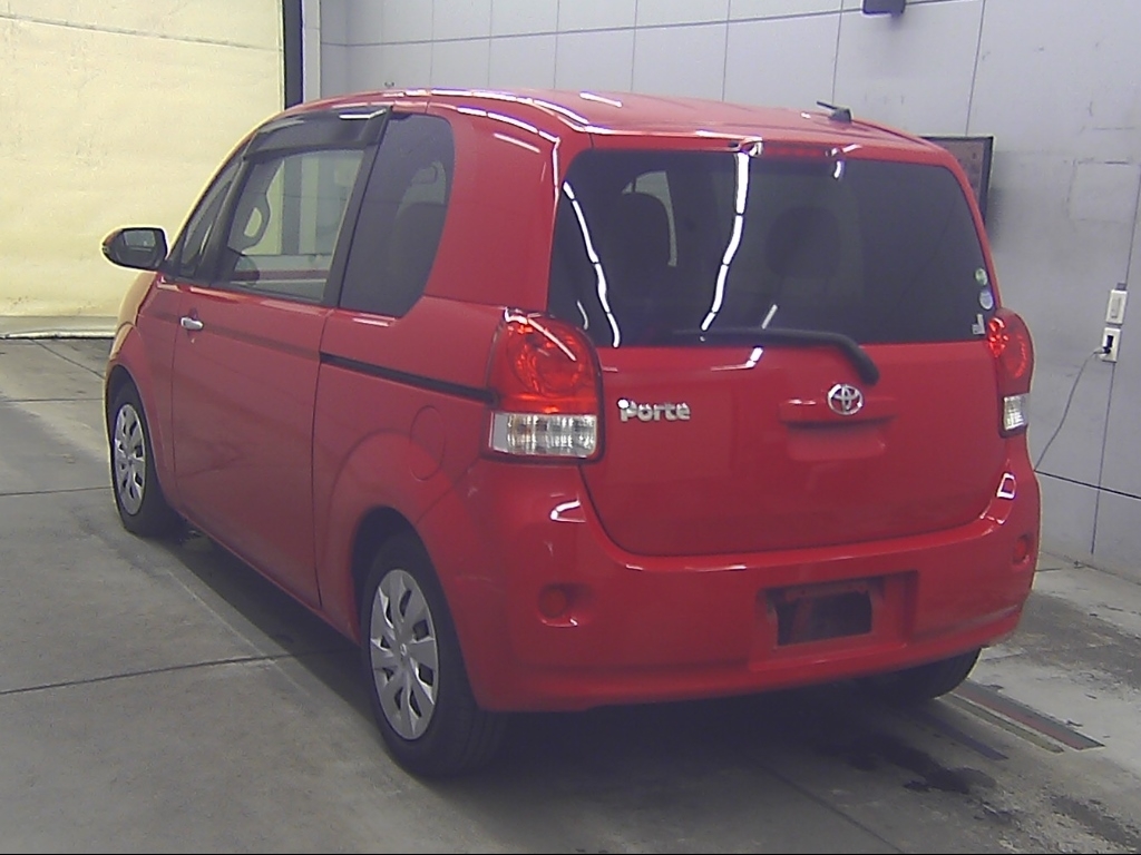 TOYOTA PORTE