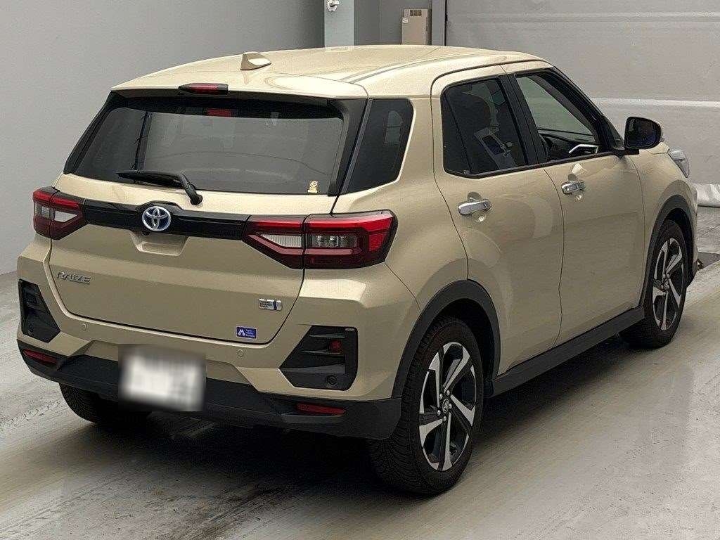 TOYOTA RAIZE