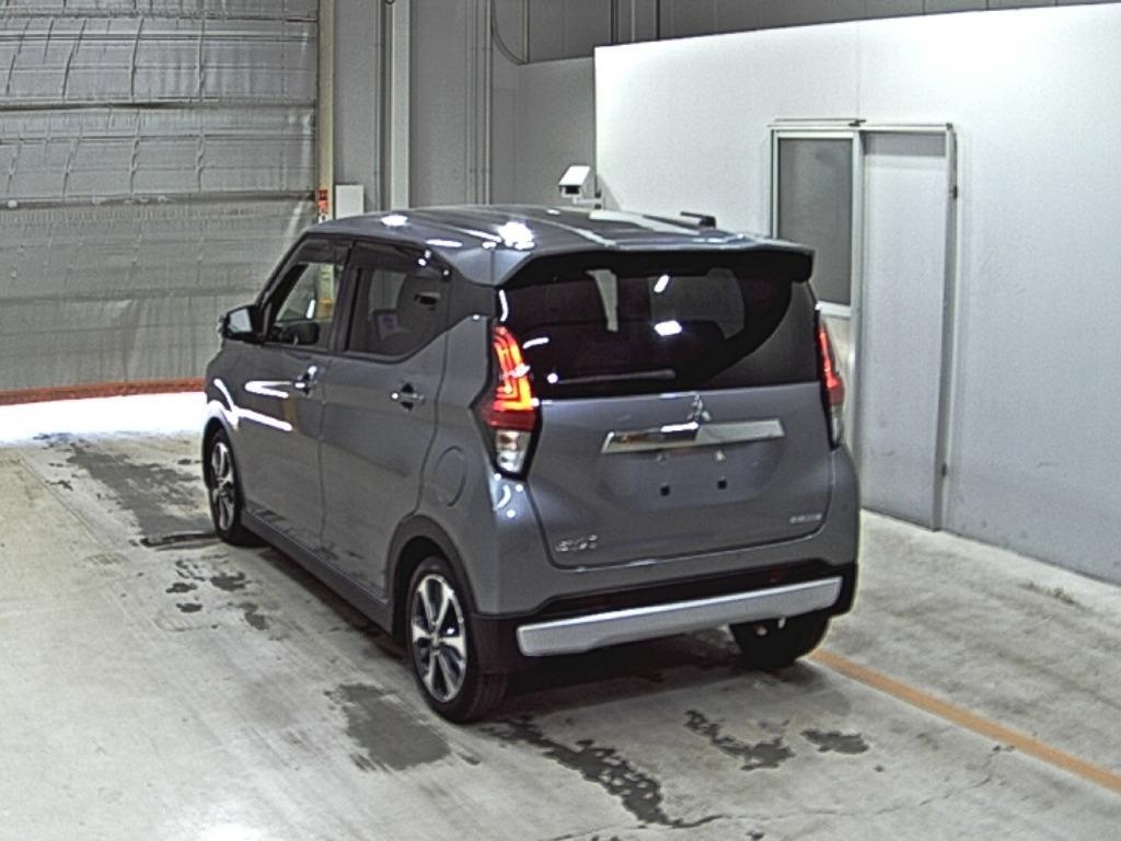MITSUBISHI EK X