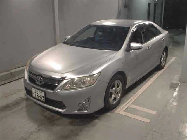 TOYOTA CAMRY