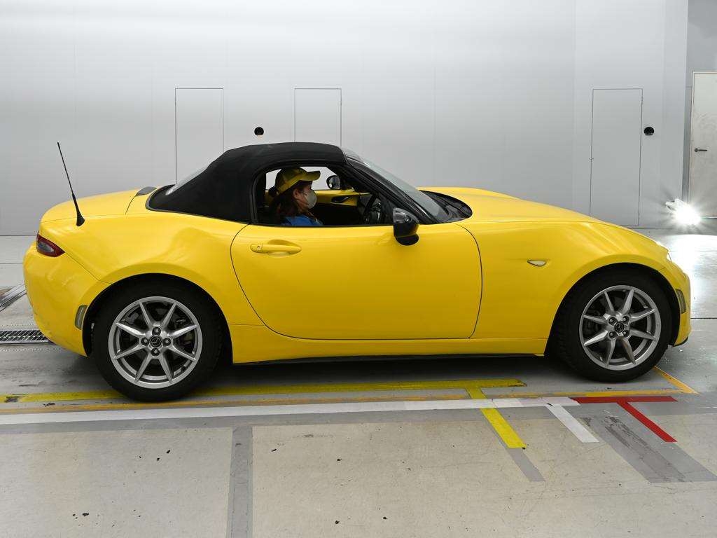 MAZDA MX-5