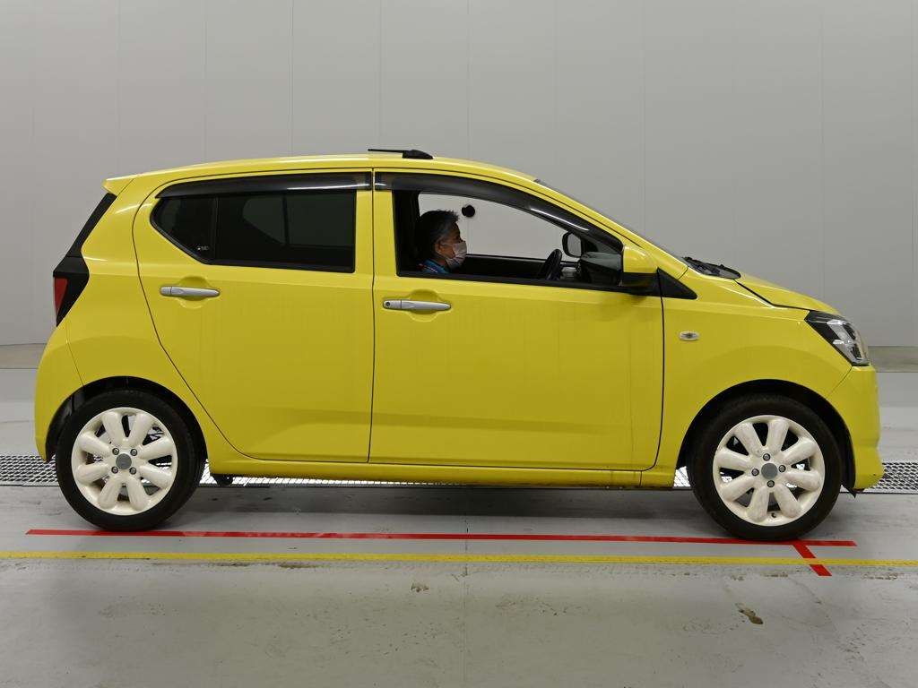 TOYOTA PIXIS EPOCH