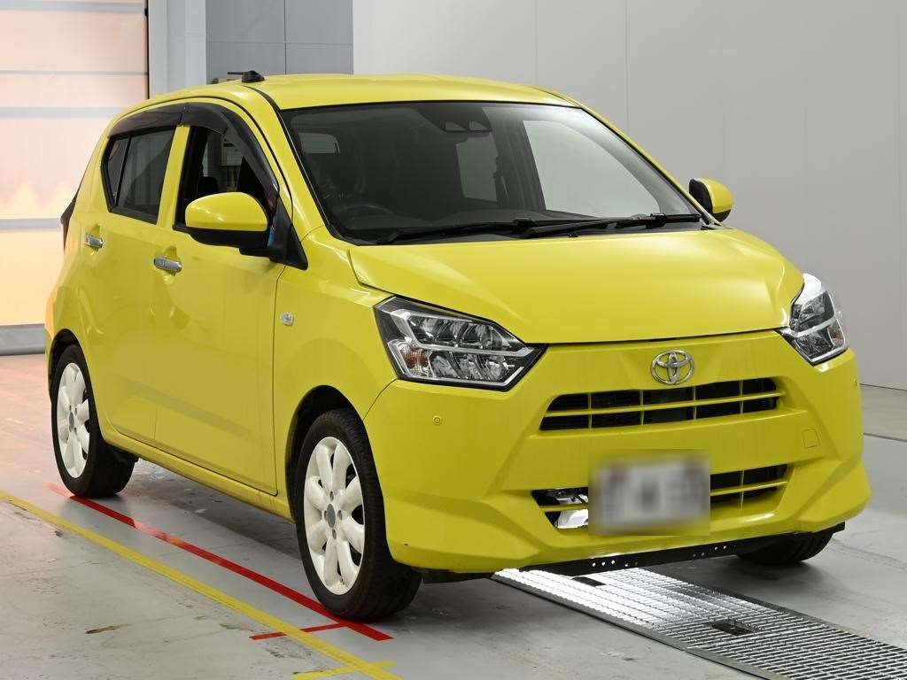 TOYOTA PIXIS EPOCH