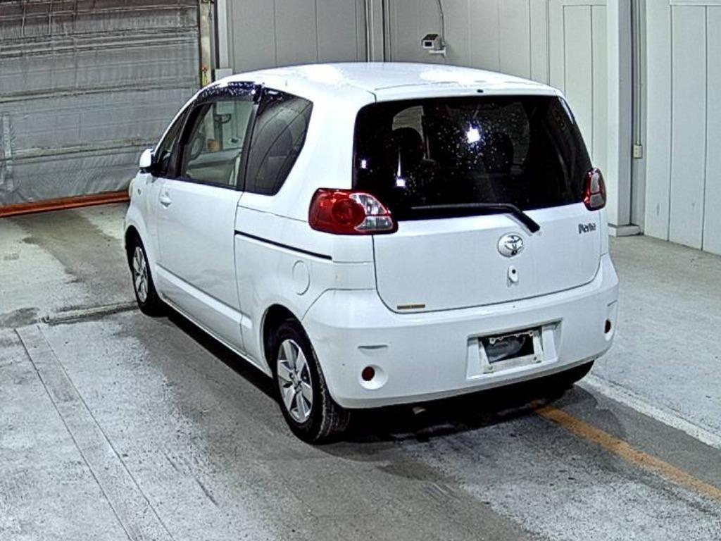 TOYOTA PORTE