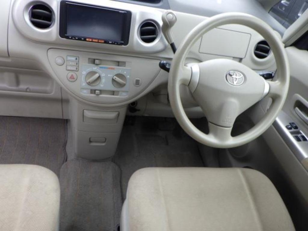 TOYOTA PORTE
