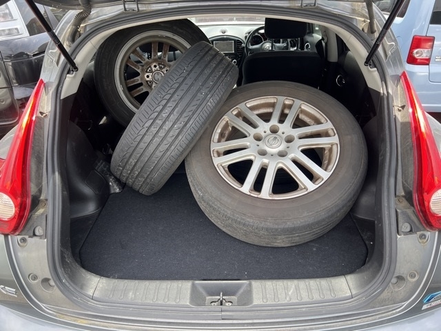 NISSAN JUKE