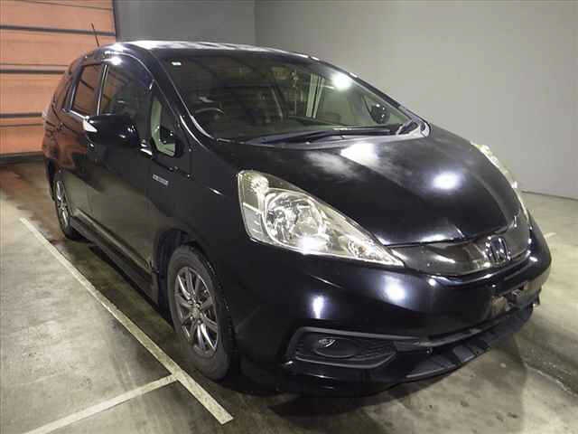 HONDA FIT SHUTTLE