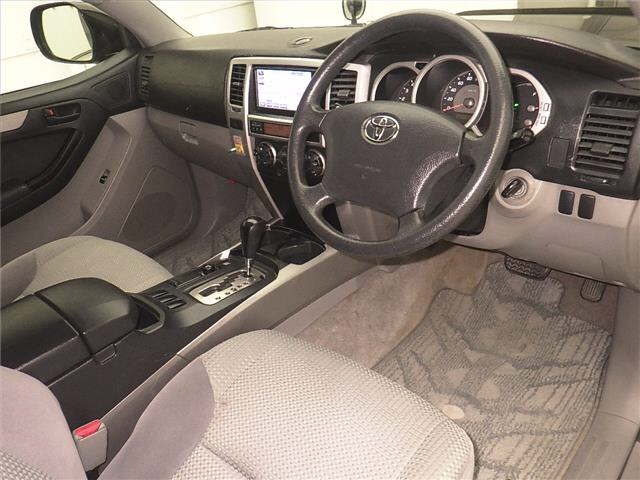 TOYOTA HILUX SURF