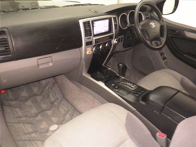 TOYOTA HILUX SURF