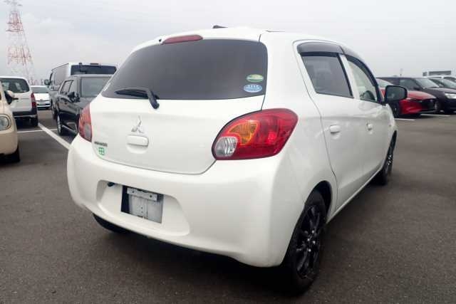 MITSUBISHI MIRAGE