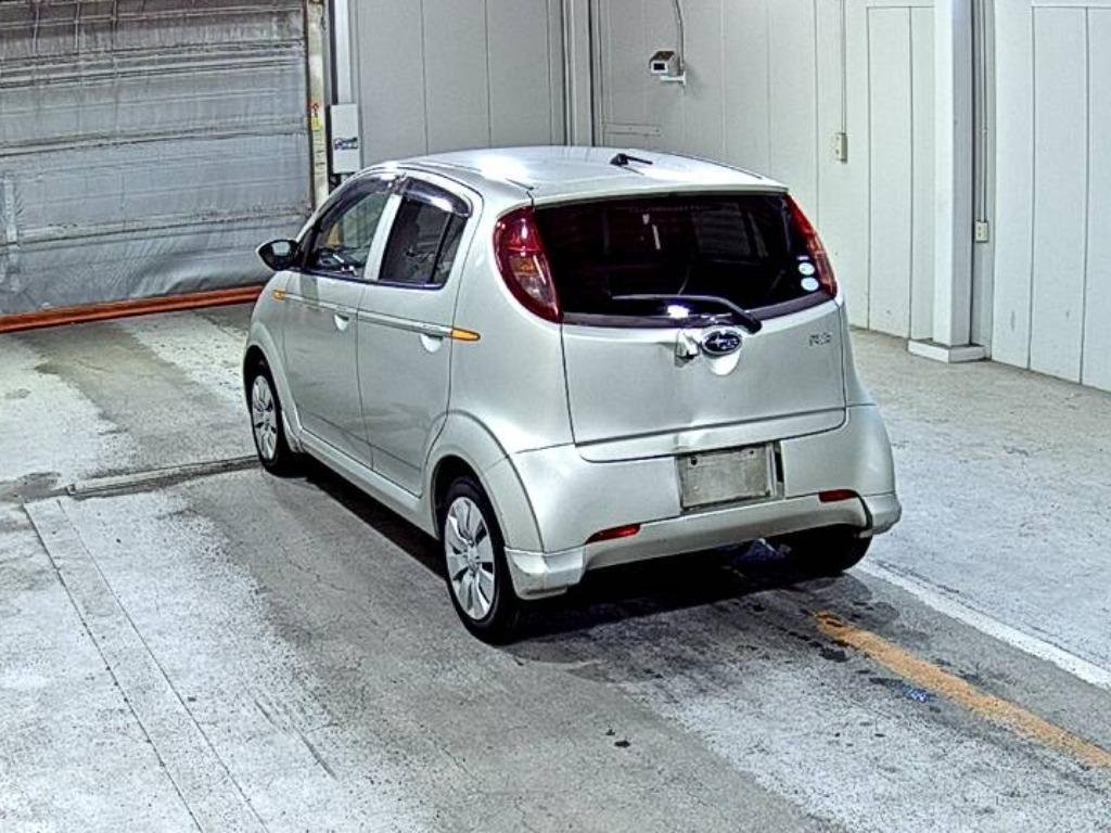 SUBARU R2