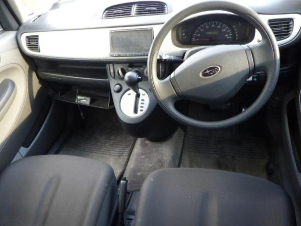 SUBARU R2
