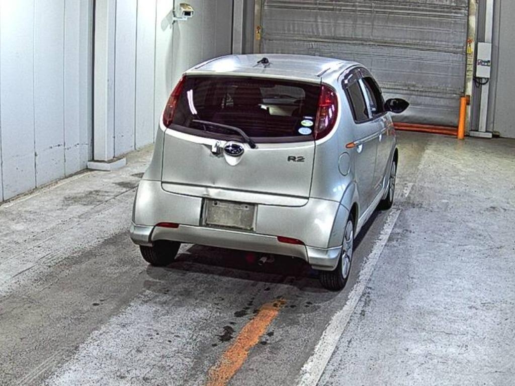 SUBARU R2