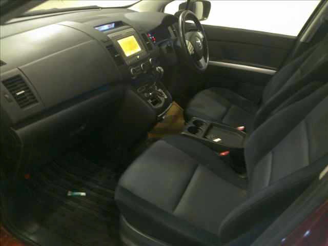 MAZDA MPV